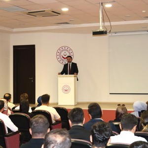 Sayın Valimiz Davut GÜL’ün Tensipleriyle, İl Müdürümüz Sn. Ömer TURAN Tarafından Şehit Yakınları ve Gaziler Biriminde Görev yapan Personellerimize Başarı ve Teşekkür Belgeleri Sunuldu - fotoğraf 2