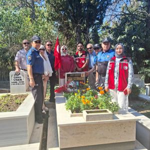 Şehit CEM KERMAN Sene-i Devriyesinde Kabir Başında Anıldı. - fotoğraf 1