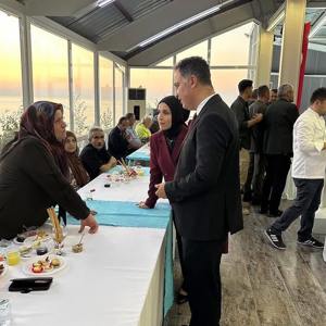 30 Ağustos Zafer Bayramı’nın 103. Yıl Dönümü Münasebetiyle Valiliğimizce Zafer Bayramı Kutlama Resepsiyonu Düzenlenmiştir. - fotoğraf 5