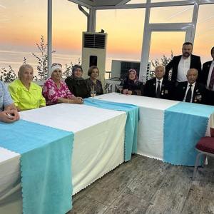 30 Ağustos Zafer Bayramı’nın 103. Yıl Dönümü Münasebetiyle Valiliğimizce Zafer Bayramı Kutlama Resepsiyonu Düzenlenmiştir. - fotoğraf 8