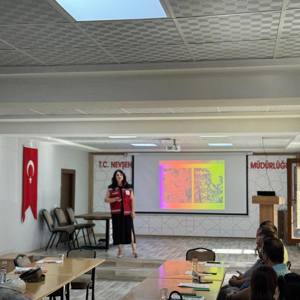 İlimizde “Afet ve Acil Durumlarda Psikososyal Destek Farkındalık Eğitimleri” ve “Psikososyal İlk Yardım Eğitimi” gerçekleştirildi - fotoğraf 1