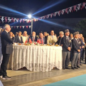 Samsun’da 30 Ağustos Zafer Bayramı 103. Yılında İstiklal Madalyası Yürüyüşü ile Coşkuyla Kutlandı - fotoğraf 4