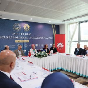 Ege Bölgesi Kadın Hizmetleri Bölgesel İstişare Toplantısı İlimizde Gerçekleştirildi - fotoğraf 2