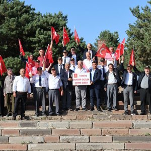 Türkiye Muharip Gaziler Derneği Edirne Şubesi'nin Nene Hatun Tabyalarına Ziyareti - fotoğraf 1