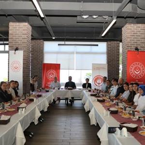 SED Hizmetinden Yararlanan, YKS’ ye Girmiş Olan Gençlerimiz ve Aileleriyle Motivasyon Kahvaltısında bir Araya Geldik. - fotoğraf 3
