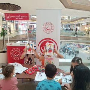 Sosyal ve Ekonomik Destek Hizmet Modelinden Yararlanan Çocuklarımıza Okul Destek Projesi Kapsamında Etkinlikler Düzenlemeye Devam Ediyoruz - fotoğraf 3