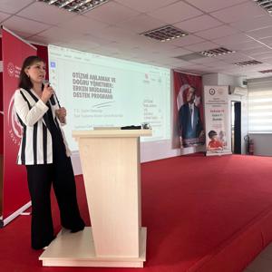 Samsun Otizm İl Eylem Planı 2025 Yılı 3. İzleme ve Değerlendirme Toplantısı Gerçekleştirildi - fotoğraf 3