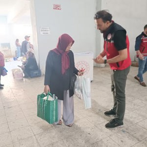 2025 Aile Yılı kapsamında Gülşehir İlçesi Semt Pazarı’nda stant çalışması gerçekleştirildi - fotoğraf 3