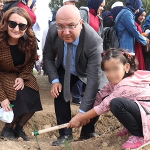 "11 Milyon Ağaç, Bugün Fidan, Yarın Nefes" Projesi - fotoğraf 1