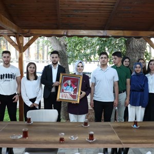 Bakanımız Göktaş, şehit öğretmen Şenay Aybüke Yalçın'ın öğrencileriyle bir araya geldi - fotoğraf 1