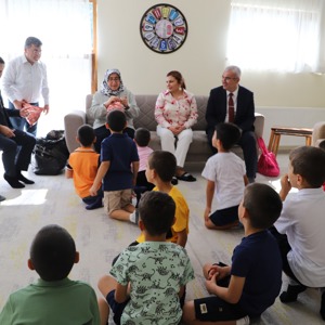 HANIMEFENDİ FATMA KÖŞGER’İN HİMAYELERİNDE GERÇEKLEŞEN KURUM ZİYARETİ - fotoğraf 9