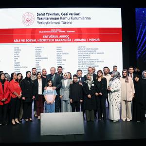 Cumhurbaşkanı Erdoğan ve Aile ve Sosyal Hizmetler Bakanımız Göktaş, Şehit Yakınları, Gazi ve Gazi Yakınlarının Kamu Kurumlarına Yerleştirilmesi Kura Töreni'ne katıldı  - fotoğraf 1