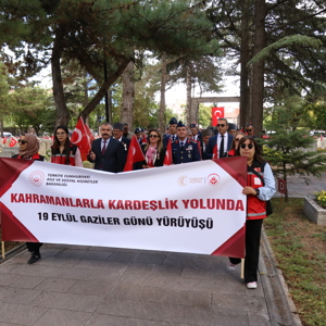 Kahramanlarla Kardeşlik Yolunda - fotoğraf 6