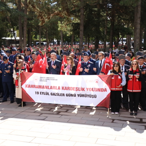 Kahramanlarla Kardeşlik Yolunda - fotoğraf 12