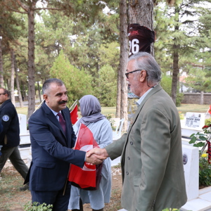 Kahramanlarla Kardeşlik Yolunda - fotoğraf 14