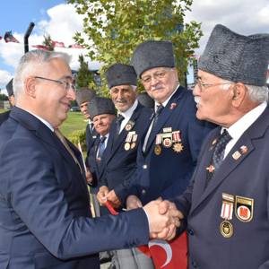 Kahramanlarla Kardeşlik Yolunda - fotoğraf 10