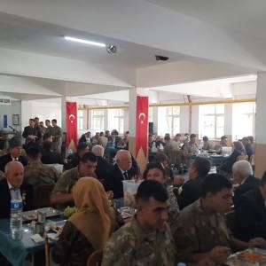 Uzunköprü'de 19 Eylül Gaziler Günü Kutlandı. - fotoğraf 3