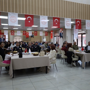 19 Eylül Gaziler Günü Dolayısıyla Yemek Programı Düzenlendi - fotoğraf 4