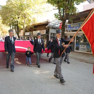 Vatanımızın İstikbali Uğruna Canlarını Ortaya Koyarak Tarihimize Mühür Vuran Kahramanlarımızın Günü Kutlu Olsun - fotoğraf 7