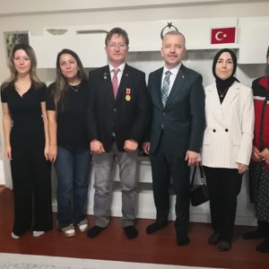 Vatanımızın İstikbali Uğruna Canlarını Ortaya Koyarak Tarihimize Mühür Vuran Kahramanlarımızın Günü Kutlu Olsun - fotoğraf 12