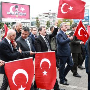 19 Eylül Gaziler Günü Kahramanlarla Kardeşlik Yolunda Yürüyüşü Yoğun Katılımla Gerçekleşti - fotoğraf 36