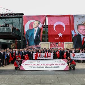 19 Eylül Gaziler Günü Kahramanlarla Kardeşlik Yolunda Yürüyüşü Yoğun Katılımla Gerçekleşti - fotoğraf 34