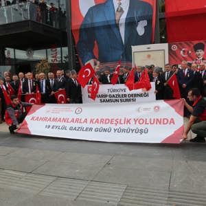 19 Eylül Gaziler Günü Kahramanlarla Kardeşlik Yolunda Yürüyüşü Yoğun Katılımla Gerçekleşti - fotoğraf 38