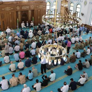 Gazilerimiz için Hacı Fethi Serin Camii’nde Mevlid-i Şerif okutuldu. - fotoğraf 1