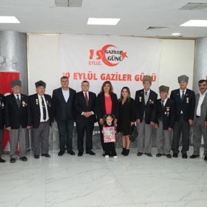 Ay Yıldız ve Hilaldir Gazi… - fotoğraf 1