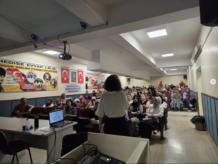 Körfez SHM’den Velilere “Okula Uyum Süreci” Eğitimi