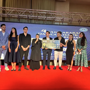 4. Uluslararası Darıca Kısa Film Yarışması Gala Gecesinde 'Aile Yılı Özel Ödülü' Takdim Edildi - fotoğraf 2