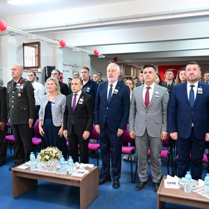 Aziz Şehidimizi Rahmet Ve Minnetle Andık - fotoğraf 1