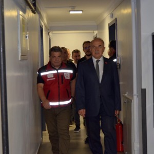 Vali Muammer Erol’dan Özel Cumhuriyet Bakım Merkezi’ne Ziyaret - fotoğraf 3