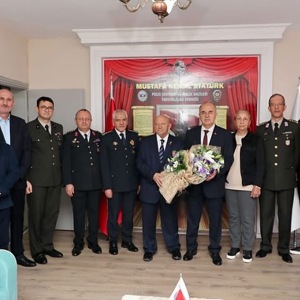 19 Eylül Gaziler Günü Çeşitli Tören ve Etkinliklerle Kutlandı - fotoğraf 2