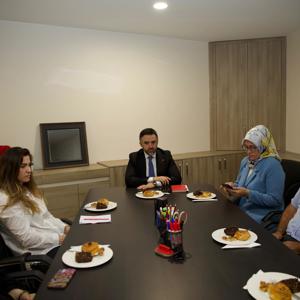 İl Müdürümüz Sn. Ömer TURAN’ın Katılımıyla, İşbirliği Yapılan Dernekler ile Yürütülen Çalışmaları Değerlendirme Toplantısı Gerçekleştirilmiştir - fotoğraf 3