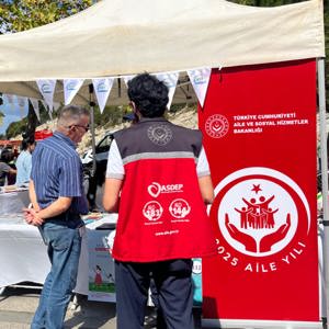 2025 Aile Yılı Kapsamında Ağva Lezzet ve Yaşam Festivaline Katılım Sağlandı Ailenin Korunması ve Güçlendirilmesine Yönelik Hizmet Modelleri Tanıtımı Gerçekleştirildi - fotoğraf 3