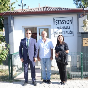 Edirne Aile ve Sosyal Hizmetler İl Müdürü Harun TOHUMCU, İstasyon Mahallesi Muhtarını Ziyaret Etti. - fotoğraf 1