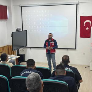  Aile Yılı ile ilgili bilgilendirme çalışmaları yapıldı. - fotoğraf 2