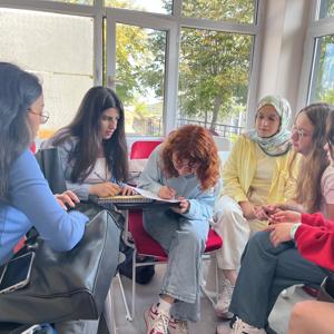 İletişim Becerileri ve Problem Çözme Atölyeleri ile Öğrenciler Kendini Keşfetti - fotoğraf 7