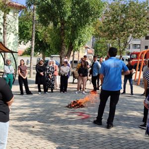 Çocuk Evleri Koordinasyon Merkezi’nde Yangın Eğitimi ve Tatbikatı Başarıyla Gerçekleştirildi - fotoğraf 3