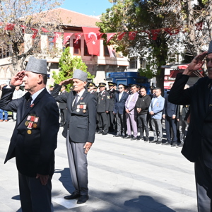 Karaman’da “Kahramanlarla Kardeşlik Yolunda” Yürüyüşü ve Anlamlı Ziyaretler - fotoğraf 1