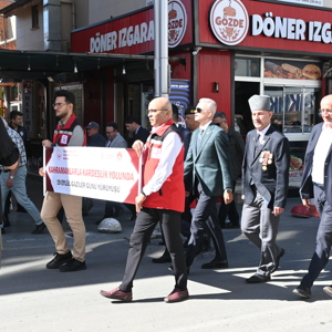 Karaman’da “Kahramanlarla Kardeşlik Yolunda” Yürüyüşü ve Anlamlı Ziyaretler - fotoğraf 9