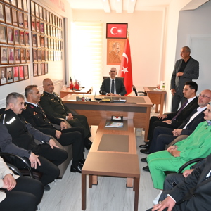 Karaman’da “Kahramanlarla Kardeşlik Yolunda” Yürüyüşü ve Anlamlı Ziyaretler - fotoğraf 15