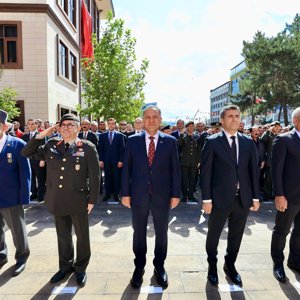 19 Eylül Gaziler Günü vesilesiyle 'Kahramanlarla Kardeşlik Yolunda' temalı bir yürüyüş gerçekleştirdik'. - fotoğraf 4