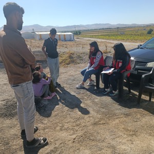 Suvermez ve Yazıhüyük Beldelerinde Bulunan Mevsimsel Tarım İşçilerine Ziyaret - fotoğraf 1