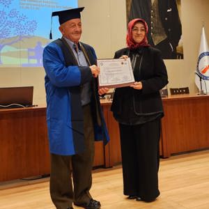 3. Yaş Üniversitesi Mezuniyet Töreni Gerçekleştirildi - fotoğraf 5
