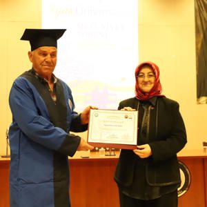 3. Yaş Üniversitesi Mezuniyet Töreni Gerçekleştirildi - fotoğraf 4