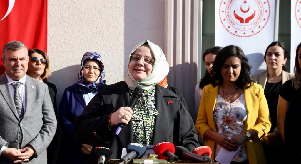 Aile, Çalışma ve Sosyal Hizmetler Bakanı Zehra Zümrüt Selçuk Sinop Engelli Bakım Merkezinin Açılışını Yaptı