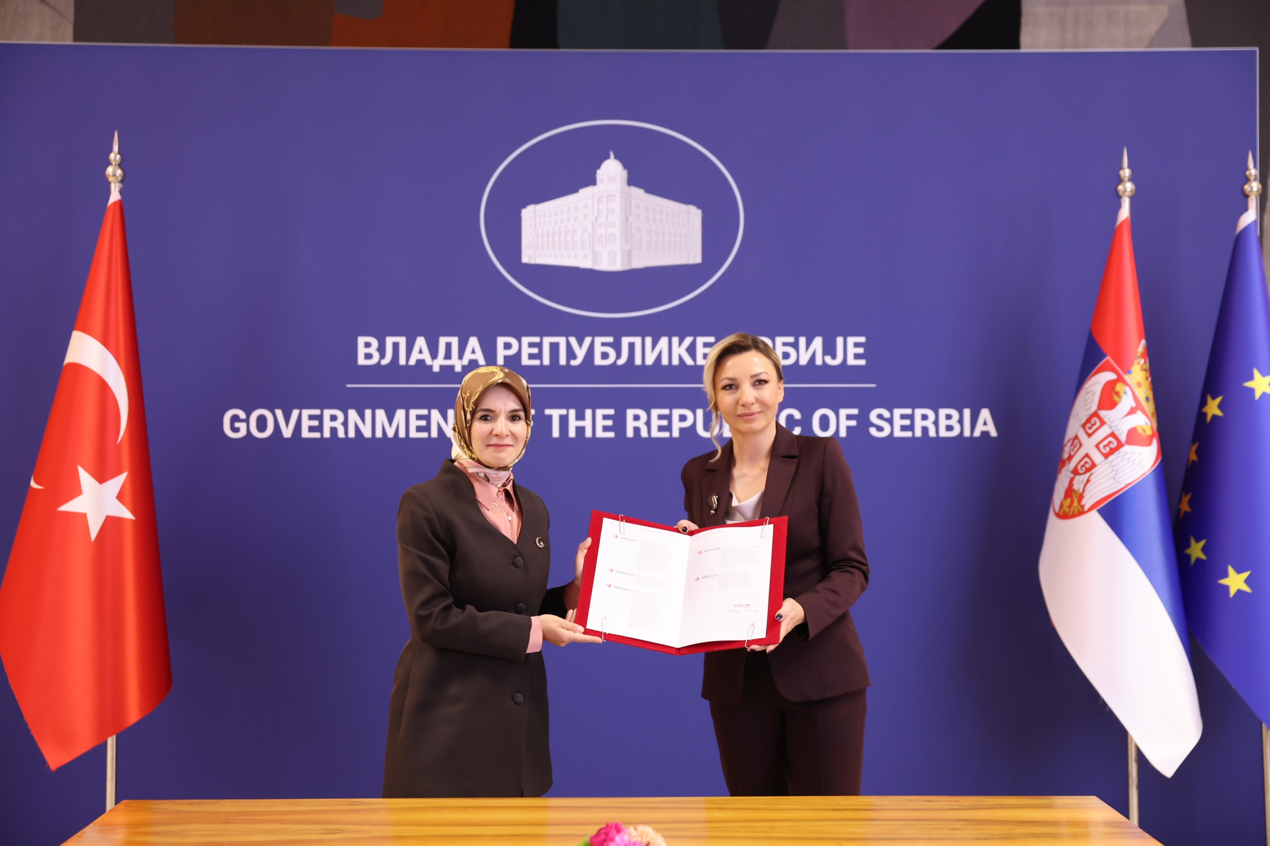 Dijital Dünyada Çocuk Hakları Sözleşmesi'ne ilk destek Sırbistan'dan