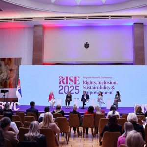 Bakanımız Göktaş, Sırbistan'da Kadın Konferansı kapsamında düzenlenen panelde konuştu - fotoğraf 4